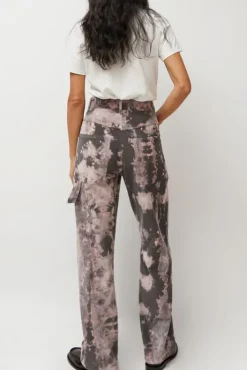 Sale Avery Jean in Dusty Pink Collections|Denim