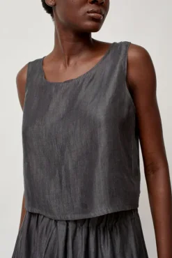 Fashion Basic Tank in Black Tencel Collections|Tops
