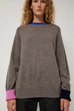 Best Bryan in Grey Blue Pink Navy Sweaters|Collections