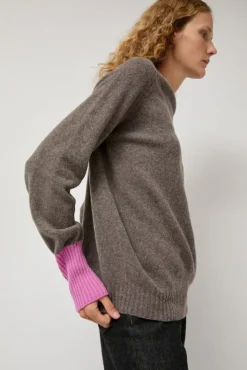 Best Bryan in Grey Blue Pink Navy Sweaters|Collections