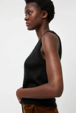 New Carol U-Neck Vest in Black Sweaters|Clothing