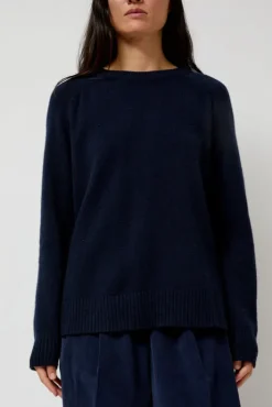 Clearance Cashmere Blend Crewneck Knit in Navy Collections|Sweaters