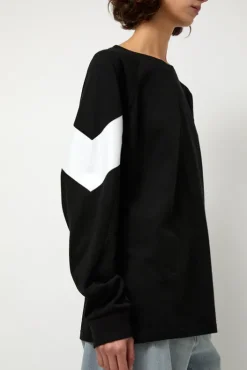 Discount Chevron Raglan Tee in Black Collections|Tops