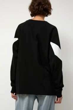 Discount Chevron Raglan Tee in Black Collections|Tops