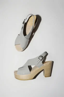 Clearance Crossover Clog on Platform in Dove Patent Sale Clogs|Collections
