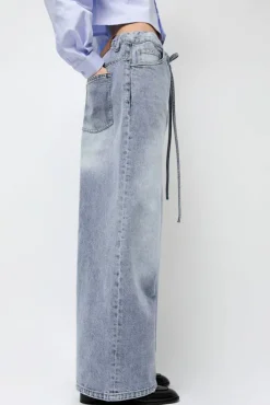 Outlet Denim Sharing Pants in Light Blue Denim|Shorts & Pants