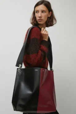 Hot Diagonal Bigout Bag in Black and Burgundy Bags|Accessories
