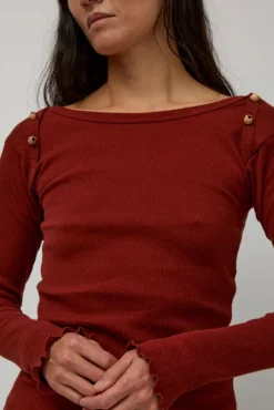 Hot Disc Long Sleeve in Bine Red Collections|Tops
