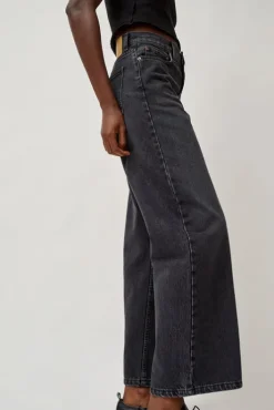 Best Elissa High Wide Jean in Stil Black Collections|Denim