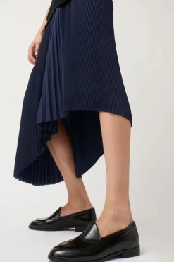 Discount Emma Loafer in Black Holiday Gift Guide|Collections