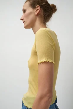 Outlet Gerrymandered Tee in One Yellow Collections|Tops