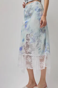 Hot Hiss Skirt in Sky Shadow Floral Skirts|Clothing