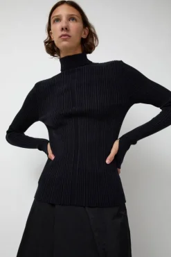 Outlet Inner Pleats Pola Knit in Navy Collections|Sweaters