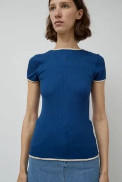 Clearance Jaya Seamless Top in Navy Collections|Tops