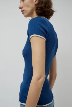 Clearance Jaya Seamless Top in Navy Collections|Tops