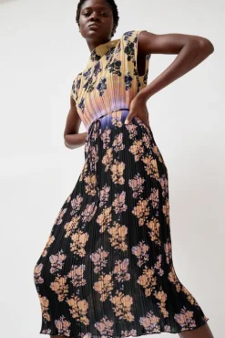 Outlet Julien Dress in Dip Dye Shadow Floral Holiday Gift Guide|Collections