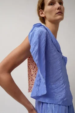 Discount Latrix Top in Blue Collections|Tops