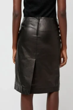 Best Leather Midi Skirt in Black Skirts|Clothing