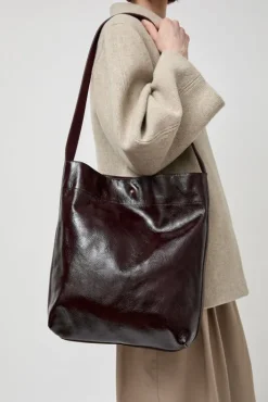 Best Le Enzo Crispy Bag in Bordeaux and Crispy Cerise Noire Holiday Gift Guide|Bags