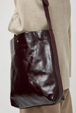 Best Le Enzo Crispy Bag in Bordeaux and Crispy Cerise Noire Holiday Gift Guide|Bags