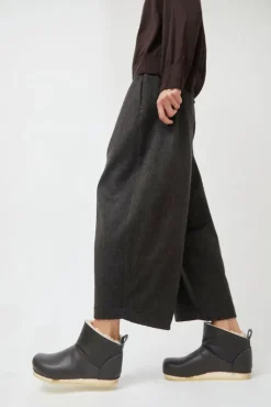 Sale Low Shearling Clog Boot on Flat Bendable Base in Java Holiday Gift Guide|Collections