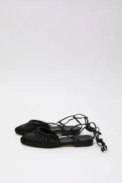 Best Mantera Sandal in Black Collections|Clogs And Shoes