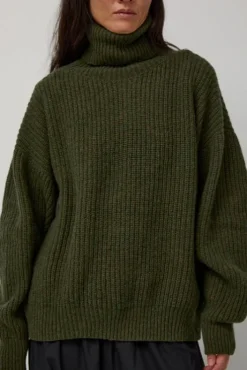 New Mea Turtleneck in Forest Collections|Sweaters