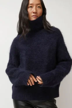Outlet Miles Sweater in Navy Holiday Gift Guide|Collections