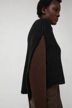 Fashion Neck Warmer in Black Collections|Scarves & Gloves