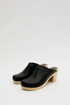 Fashion Old School Clog on High Heel in Black Collections|Clog Sandals And Shoes