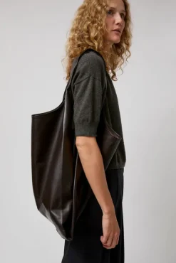 Clearance Oversize XL Shopper Bag in Braun Holiday Gift Guide|Collections