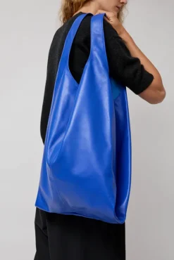 Best Oversize XL Shopper Bag in Electric Blue Holiday Gift Guide|Bags