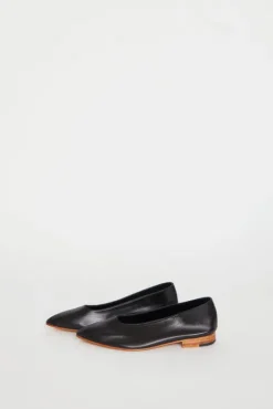 Clearance Party Flat in Black Holiday Gift Guide|Collections