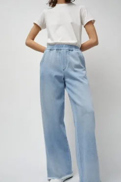Discount Polly Elastic Waist Jean in Light Blue Collections|Shorts & Pants