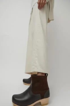 New 5" Pull on Shearling Clog Boot on Mid Heel in Umber Holiday Gift Guide|Collections