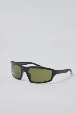 Clearance Raven Sunglasses in Matte Black and Green Sunglasses|Accessories