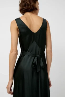 Outlet Reine Dress in Black Dresses|Clothing