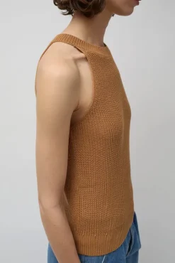 Hot Ribscott Tank in Desert Collections|Tops