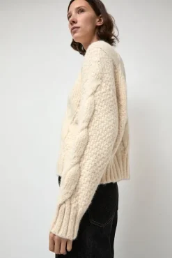 Hot Rita Cable Sweater in Ivory Holiday Gift Guide|Sweaters