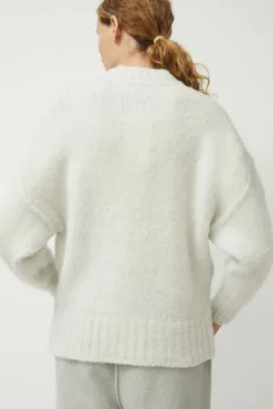 New Sakuru Sweater in Ice Sweaters|Clothing