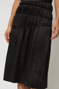 Outlet Satin Gather Long Skirt in Black Holiday Gift Guide|Skirts