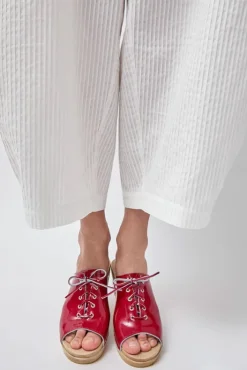 Sale Simone Clog on Mid Heel in Red Patent Sale Clogs|Collections