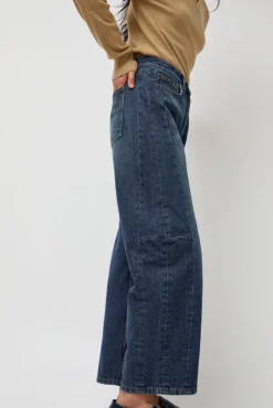 New Slim Lasso Jean in Cate Wash Collections|Denim