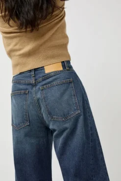 New Slim Lasso Jean in Cate Wash Collections|Denim