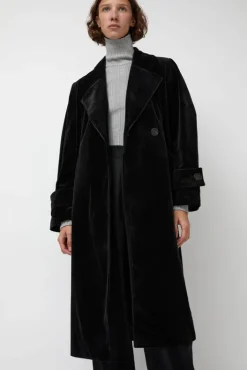 Clearance Trigonal Fall Coat in Black Velvet Jackets & Outerwear|Clothing