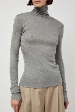 Outlet Turtle T-Shirt in Grey Collections|Tops