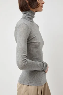 Outlet Turtle T-Shirt in Grey Collections|Tops