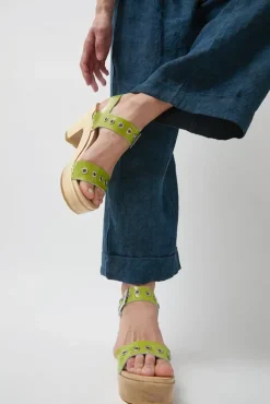 Online Two Strap Clog on Platform in Apple Patent with Eyelets Sale Clogs|Collections