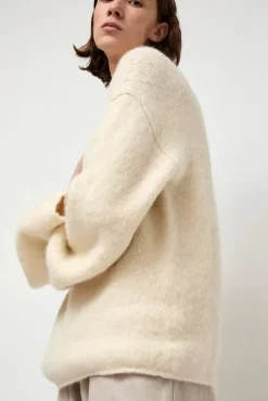 Fashion Vello Crewneck in Raw White Sweaters|Clothing