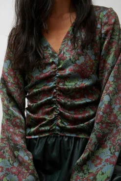 Hot Vienna Top in Wine Garden Collections|Clothing
